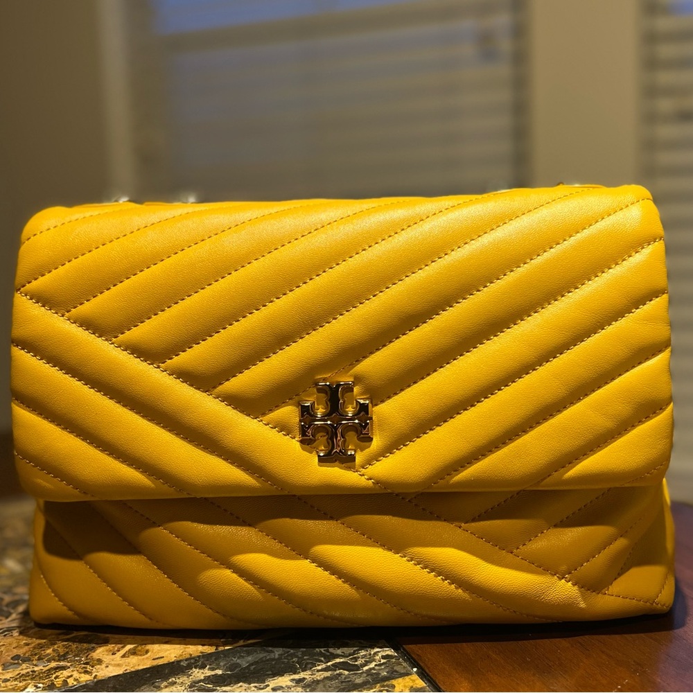 Tory Burch Kira Chevron Convertible Shoulder Bag
